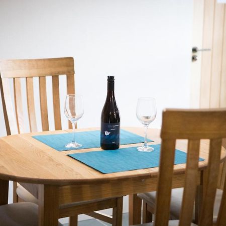 Vineyard Country Cottage Llanerch-Aeron Exteriör bild